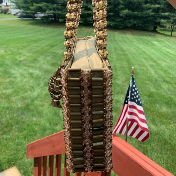 Hand beaded formal handbag - Picture 4 of 9